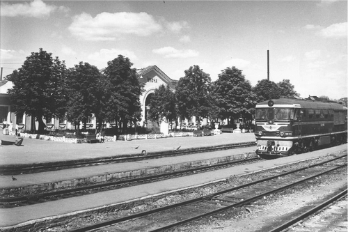 Электропоезд на станции Унеча